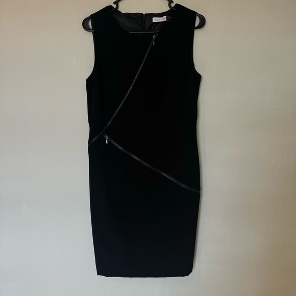 Women’s Calvin Klein Pencil Dress - Picture 2 of 10